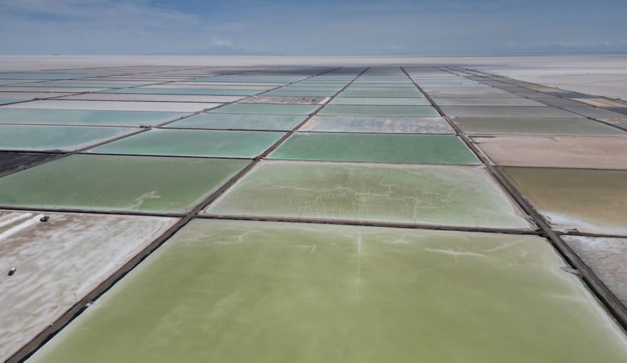 Phương Tây nóng mặt khi Nga xây nhà máy sản xuất lithium carbonate ở Bolivia- Ảnh 1.