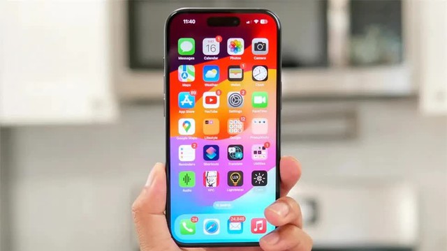 Smartphone camera kép đỉnh cao đang giảm giá mạnh: 'Mượt' không kém iPhone 16 mà giá rẻ hơn 5 triệu đồng- Ảnh 1.