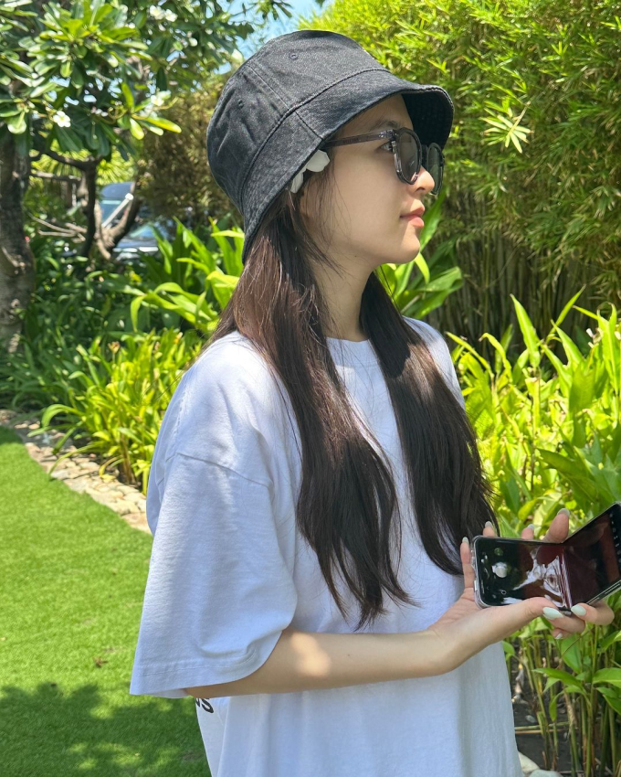 Hot: Park Bo Young check-in Nha Trang, hiếm hoi khoe ảnh đồ bơi hút cả trăm ngàn like- Ảnh 5.