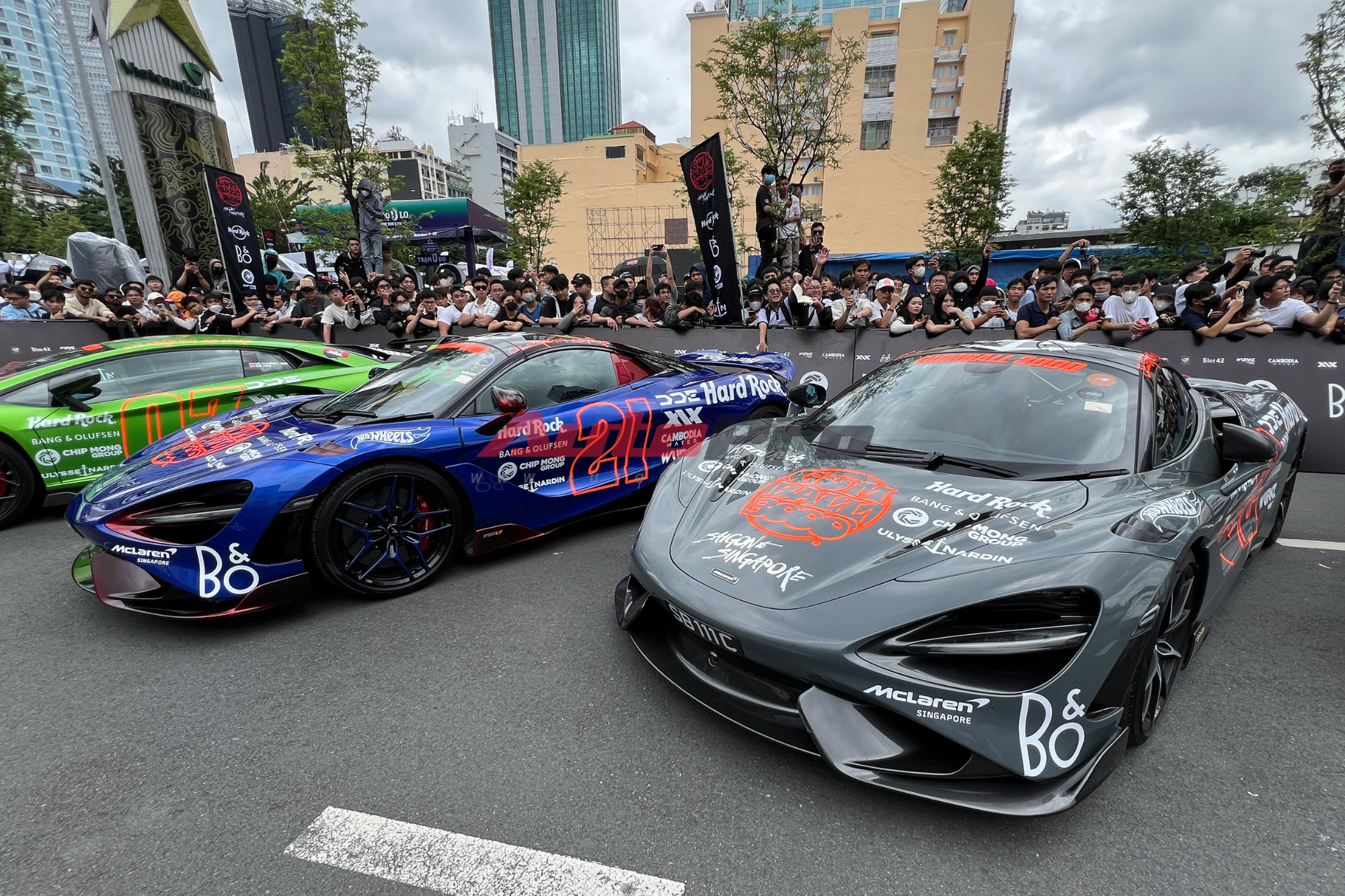 Gumball 3000: Phú bà Singapore một mình cầm lái McLaren 765LT từ TP HCM 'về nhà'- Ảnh 2.