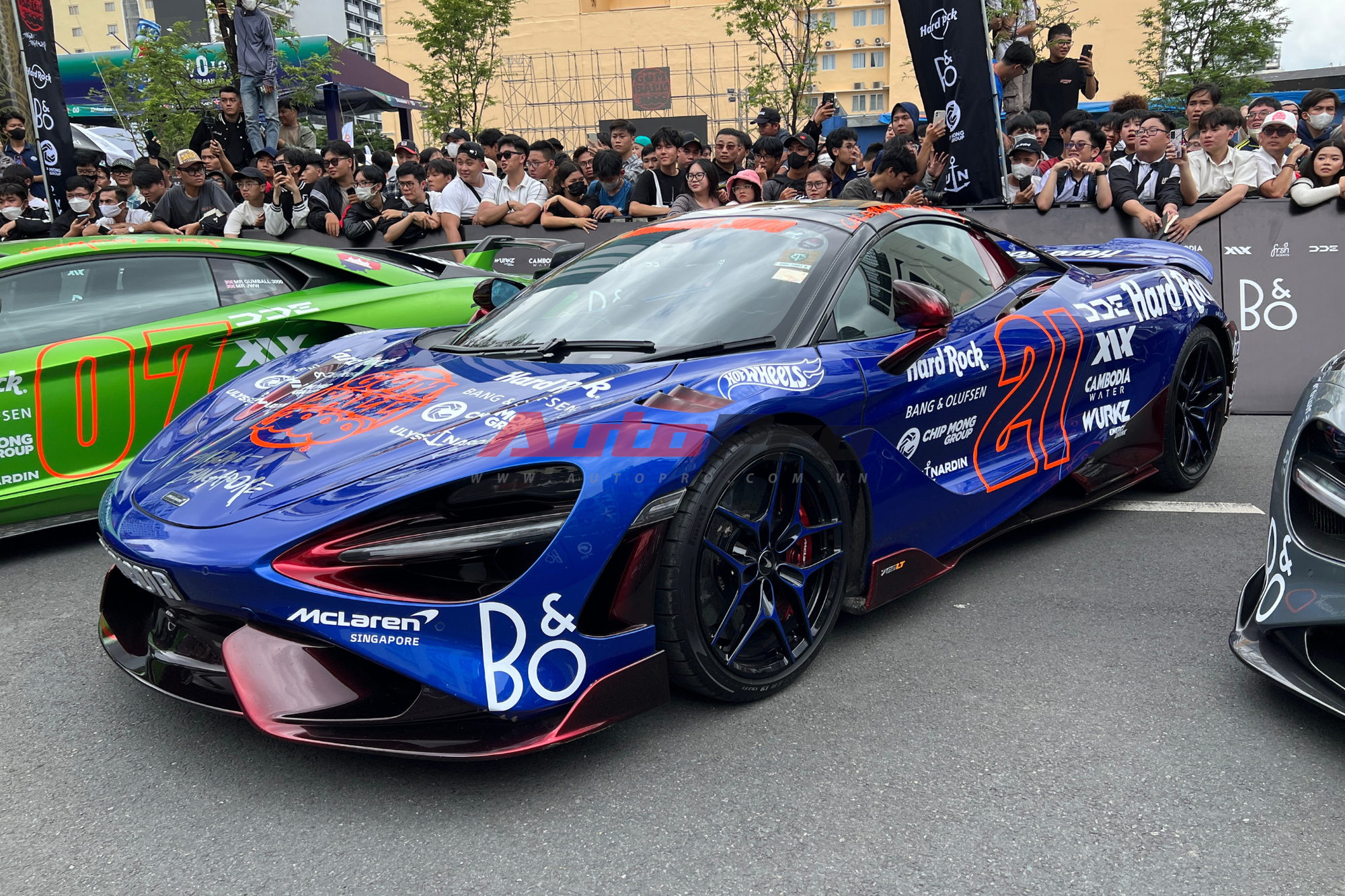 Gumball 3000: Phú bà Singapore một mình cầm lái McLaren 765LT từ TP HCM 'về nhà'- Ảnh 3.