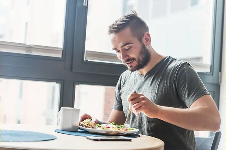 Người chăm ăn sáng hay bỏ bữa sáng khỏe mạnh hơn? Câu trả lời của chuyên gia gây bất ngờ- Ảnh 3.