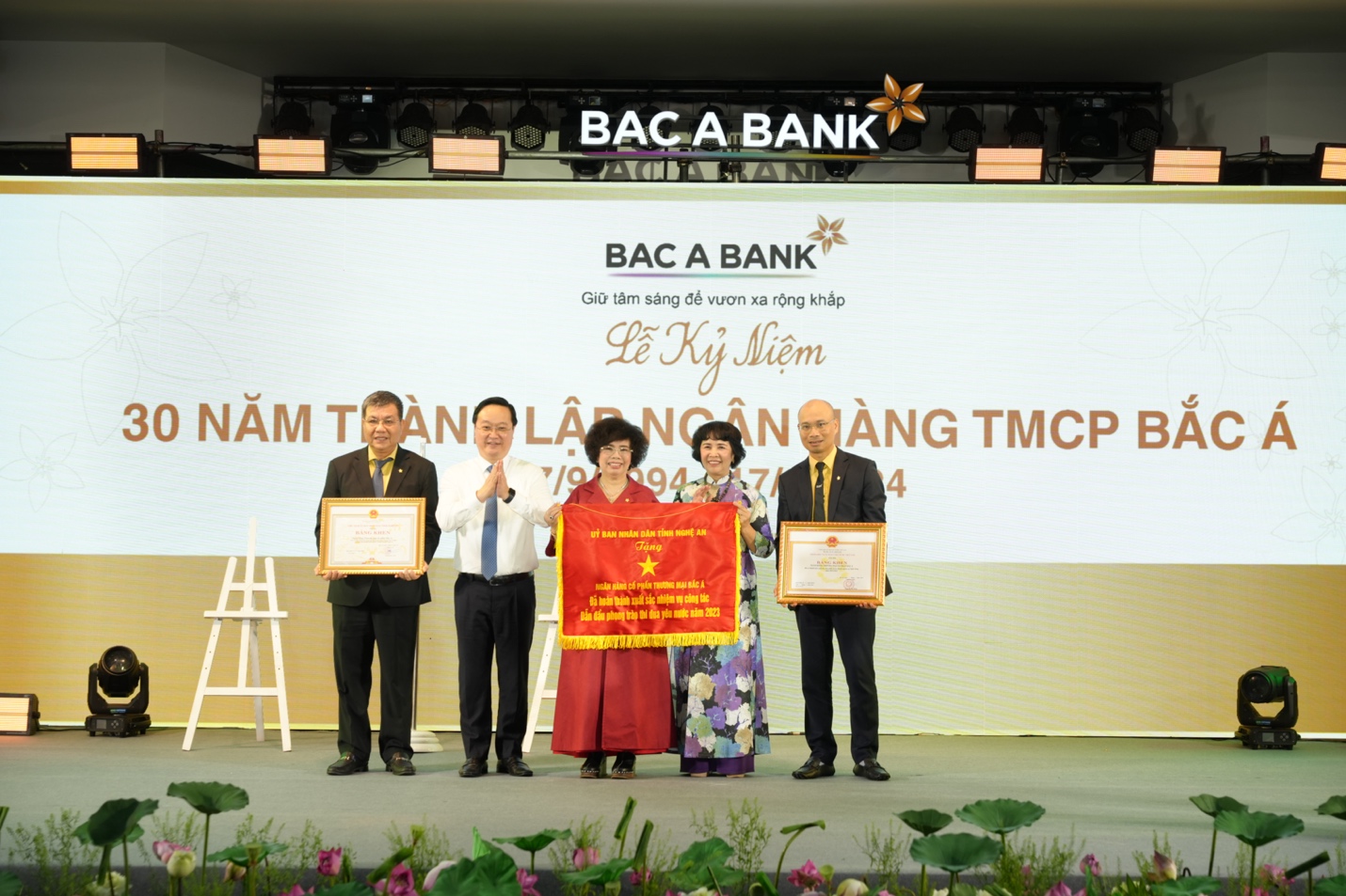 Ngân hàng TMCP Bắc Á – 30 năm giữ tâm sáng, vững chãi vươn tầm- Ảnh 2.