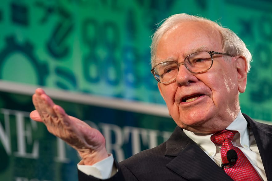 Tỷ phú Warren Buffett: 3 nguyên tắc “tối giản” chỉ người biết kiếm tiền mới hiểu, người nghèo dành cả đời chưa chắc đã ngộ ra- Ảnh 1.