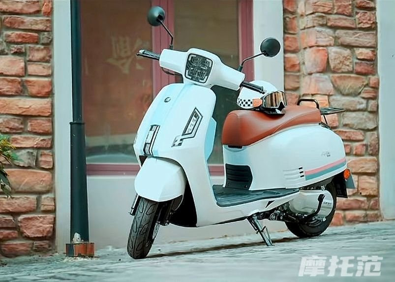 Tân binh xe ga 125 cc ra mắt với giá 21 triệu đồng: Thiết kế độc đáo, có màn LCD, trang bị vượt Vision- Ảnh 2.