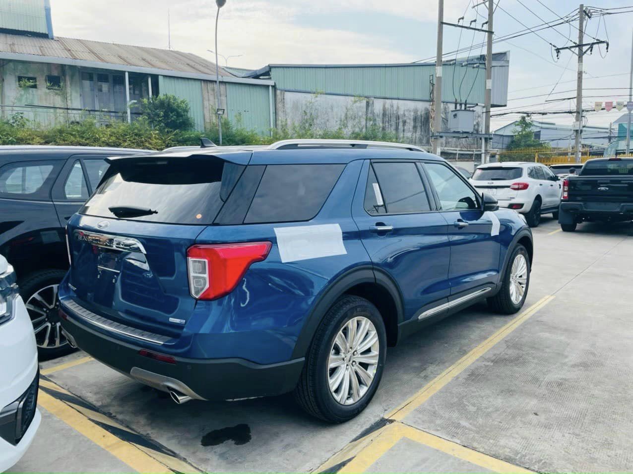 Muốn mua Ford Explorer 'giá rẻ' thì đây là một lựa chọn: Giá giảm 249 triệu, thực tế còn 1,85 tỷ, đã đổi động cơ, thêm bảo hành- Ảnh 6.