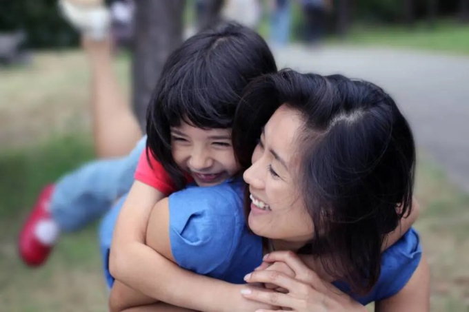 Cha mẹ nào làm được 3 điều này thì con cái hết mực kính trọng, tuổi già sống hạnh phúc, yên vui- Ảnh 1.