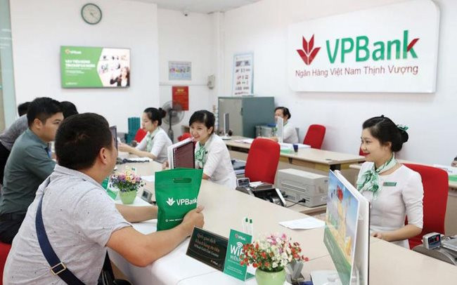 Lãi suất ngân hàng VPBank mới nhất tháng 9: Gửi kỳ hạn nào có lãi suất tốt nhất?- Ảnh 1.