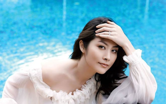 Mỹ nhân showbiz là ái nữ của "ông trùm trang sức": U55 đẹp không tuổi, viên mãn bên chồng thiếu gia là tình đầu- Ảnh 1.