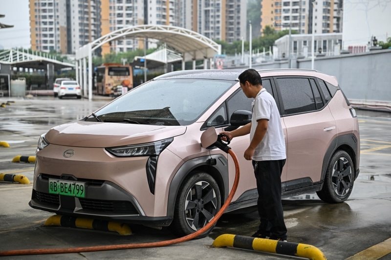 Câu hỏi lớn nhất cho người mua ô tô điện lúc này: Hãng mà chẳng may phá sản thì xe chạy tiếp kiểu gì?- Ảnh 1.