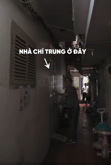 NSƯT Chí Trung không sống cùng bạn gái đại gia kém 18 tuổi, hé lộ chỗ ở tại số 1 Tràng Tiền- Ảnh 2.