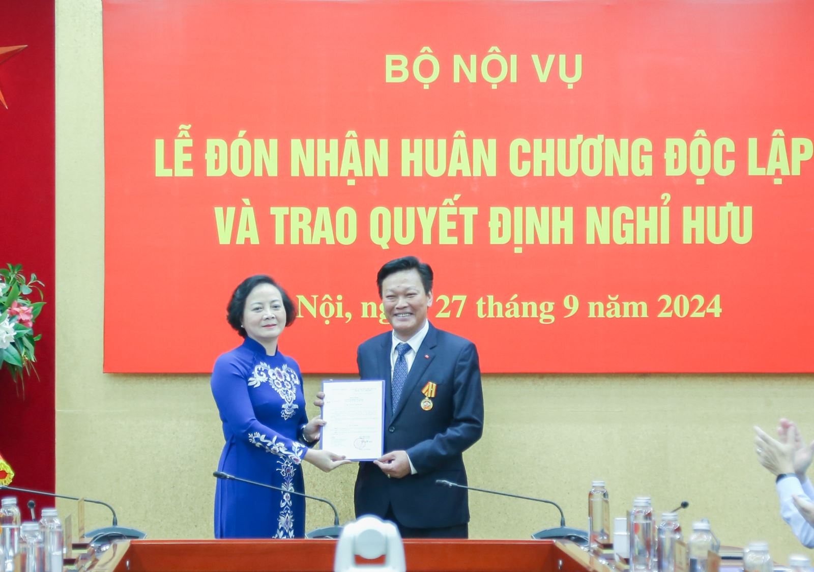 Thứ trưởng, Phó Vụ trưởng, Giám đốc, Phó Giám đốc Sở nghỉ hưu từ 1/10- Ảnh 1.