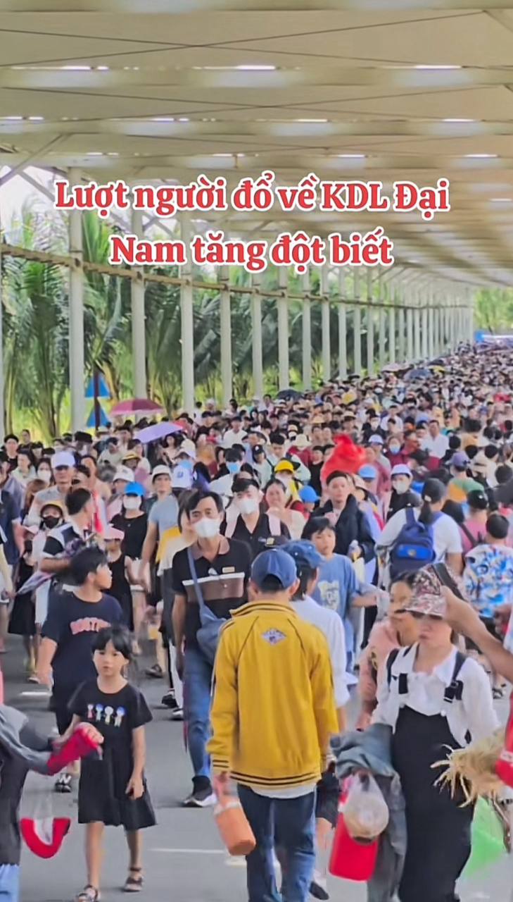 Lạc bố mẹ trong Khu du lịch Đại Nam, bảo vệ làm một điều khiến dân tình "cười xỉu"- Ảnh 4.