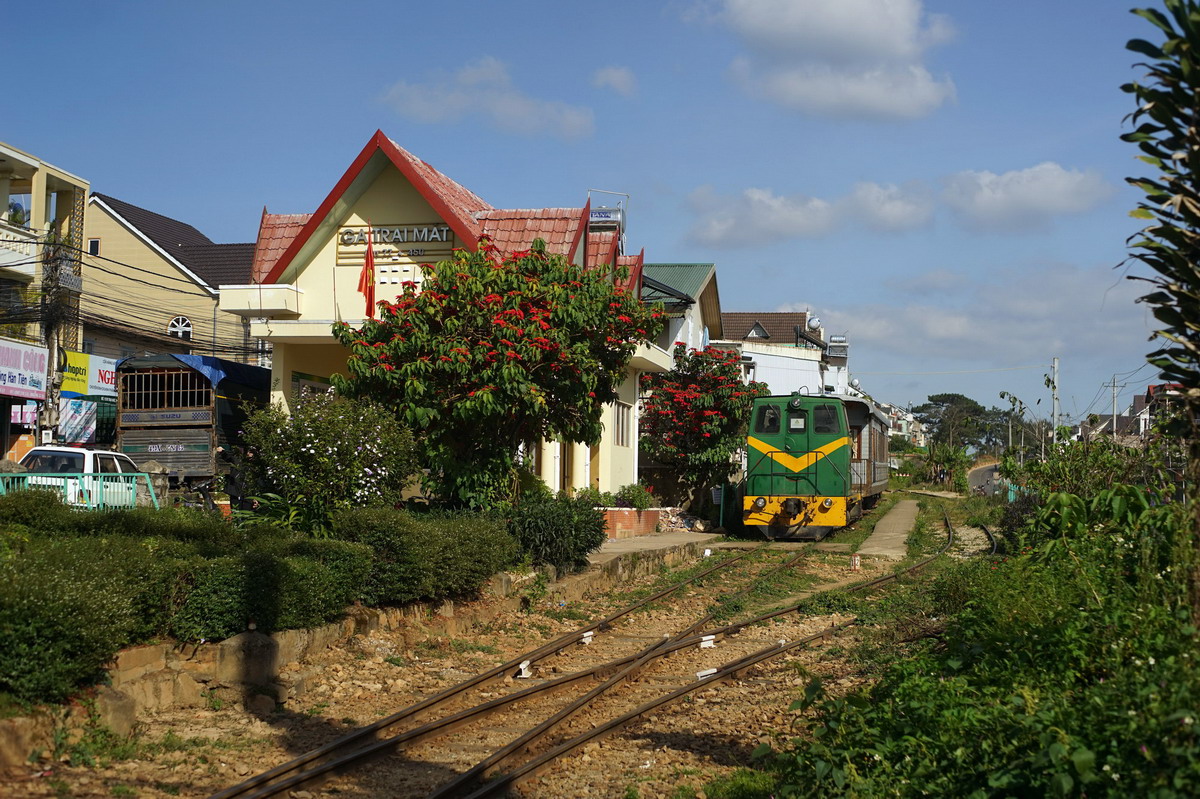 Chuyến tàu đi chưa đến 10km được gọi là "tàu cổ", từng bán vé chỉ 1.000đ, vừa có thêm tuyến cực độc đáo- Ảnh 7.