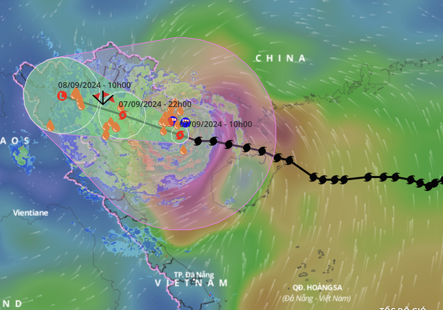 Bão số 3 áp sát đất liền với gió giật cấp 16- Ảnh 1.