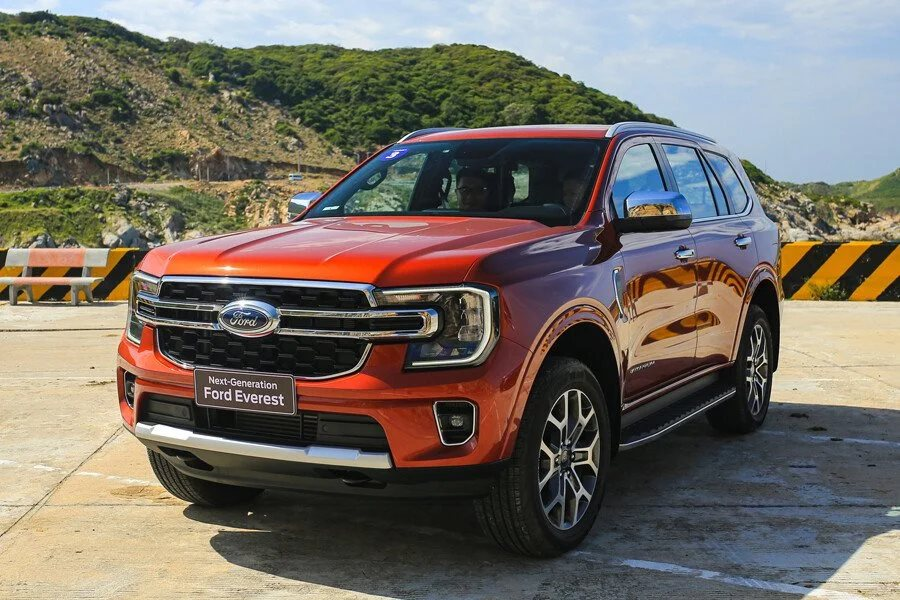 Đến lượt Ford 'chơi lớn', ưu đãi 50-100% lệ phí cho loạt xe hot Ranger, Everest... cao nhất gần 110 triệu đồng- Ảnh 3.