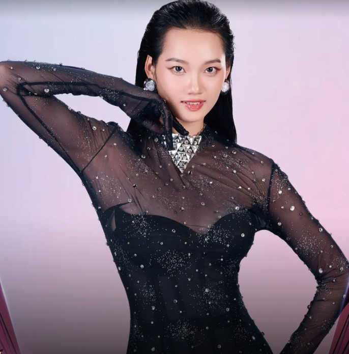 Nụ cười đơ cứng của Hoa hậu Kỳ Duyên- Ảnh 11.