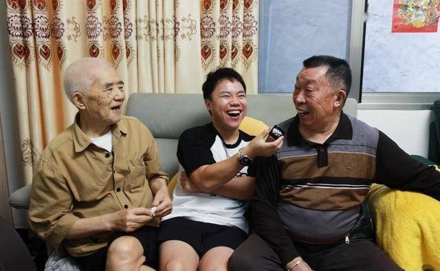 Trẻ thân với ông ngoại hay ông nội hơn? Các nhà khoa học đã đưa ra câu trả lời, ngẫm lại thực tế càng thêm xót xa- Ảnh 2. Trẻ thân với ông ngoại hay ông nội hơn? Các nhà khoa học đã đưa ra câu trả lời, ngẫm lại thực tế càng thêm xót xa- Ảnh 2.