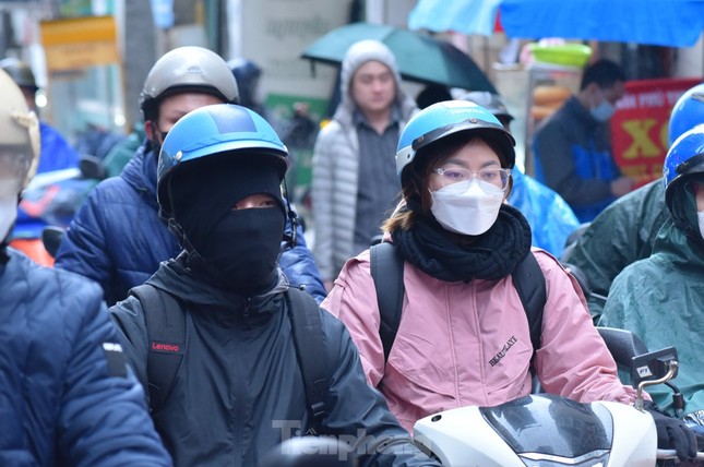 Miền Bắc nắng nhẹ, điều đặc biệt lưu ý nếu ra ngoài chơi- Ảnh 1.