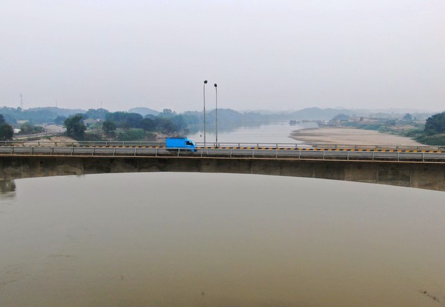 Hai cây cầu ở Yên Bái thông xe trước thềm năm mới- Ảnh 3. Hai cây cầu ở Yên Bái thông xe trước thềm năm mới- Ảnh 3.