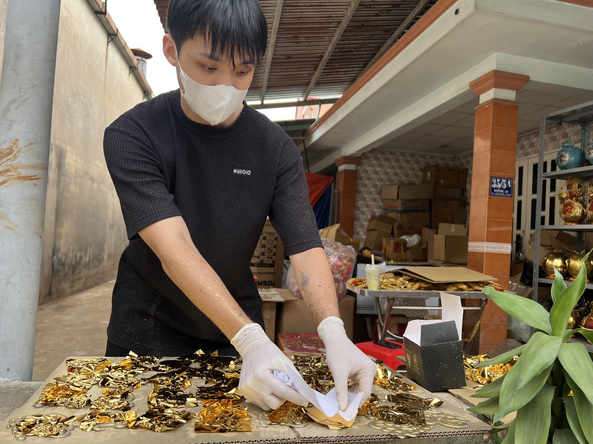 Mặt hàng Tết mà người sản xuất đã dừng nhận đơn hàng cả tháng vì… làm không xuể- Ảnh 7.