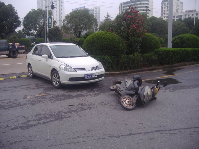 Người đàn ông mua bảo hiểm nhân thọ trị giá gần 7 tỷ, nhưng khi gặp tai nạn giao thông không được bồi thường: Tòa án phán quyết công ty bảo hiểm làm đúng luật- Ảnh 1.