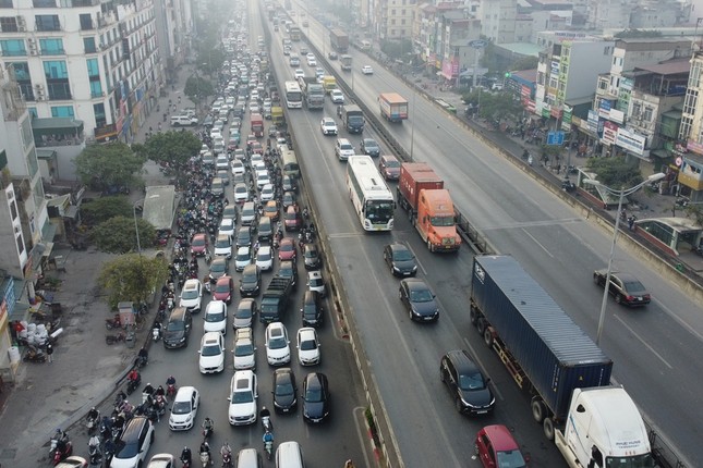 Vì sao phải 'đại phẫu' lại nút giao thông hiện đại nhất Hà Nội?- Ảnh 2.