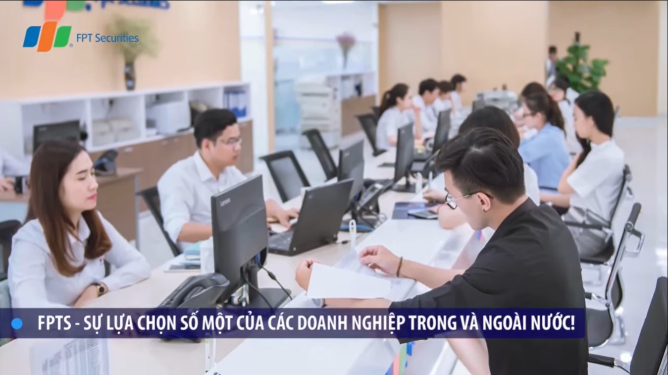 Hành trình phát triển bền vững của FPTS- Ảnh 2.