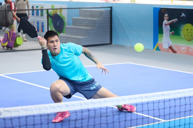 Cựu tuyển thủ ĐT Việt Nam chuyển sang chơi pickleball- Ảnh 5. Cựu tuyển thủ ĐT Việt Nam chuyển sang chơi pickleball- Ảnh 5.