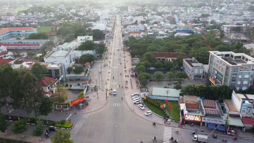 Thêm địa phương sát TP HCM sẽ lên thành phố, nơi này đang có loạt dự án của "ông lớn" BĐS- Ảnh 1.