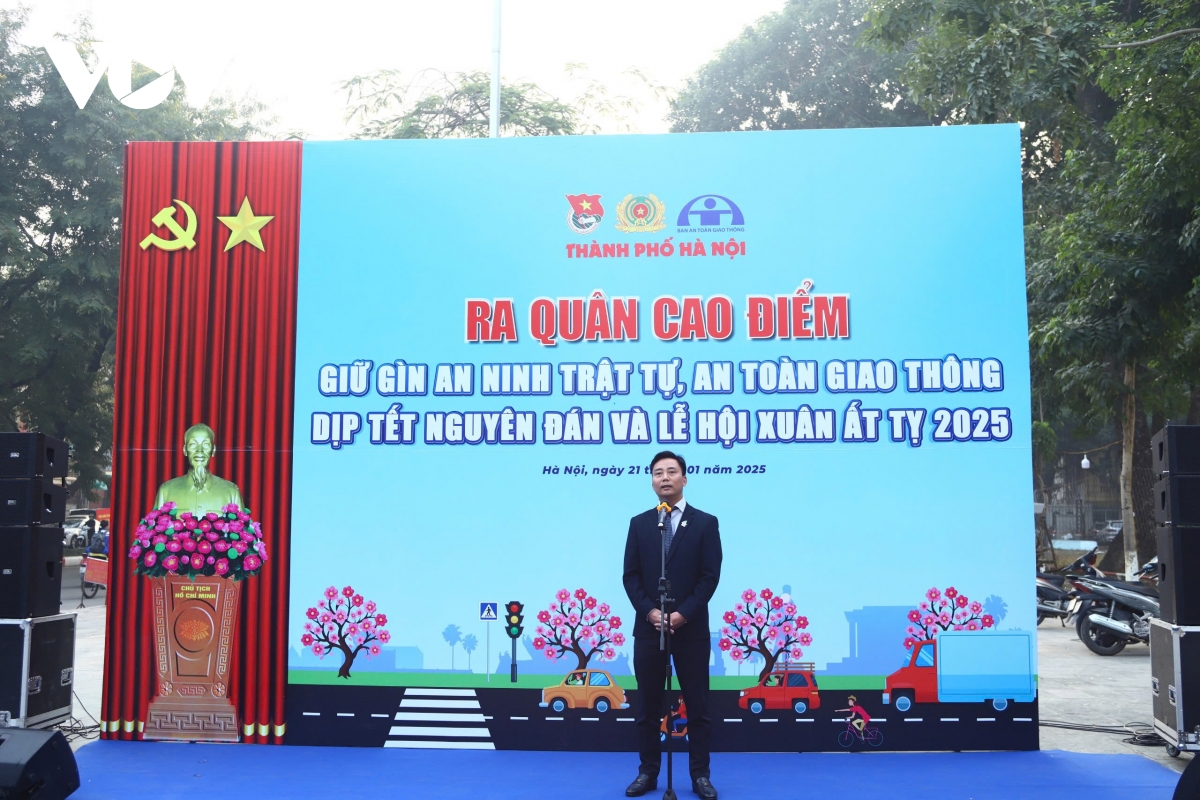 Sau 3 ngày tổ chức lại, “điểm nóng“ ùn tắc ở Thanh Xuân vẫn chưa "hạ nhiệt"- Ảnh 3.