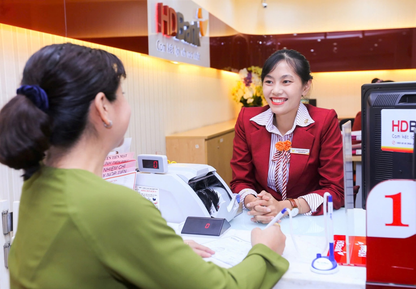 HDBank lãi trên 16.700 tỷ đồng trong năm 2024, tăng 28,5%, tạo đà vươn mình trong giai đoạn phát triển mới- Ảnh 1.