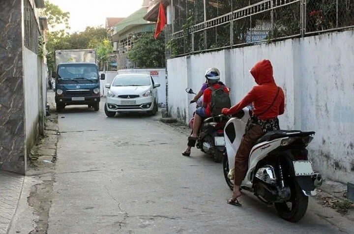 Cách đỗ ô tô ngày Tết văn minh, lịch sự, hợp phong thủy, tránh thất thoát tài lộc- Ảnh 2.