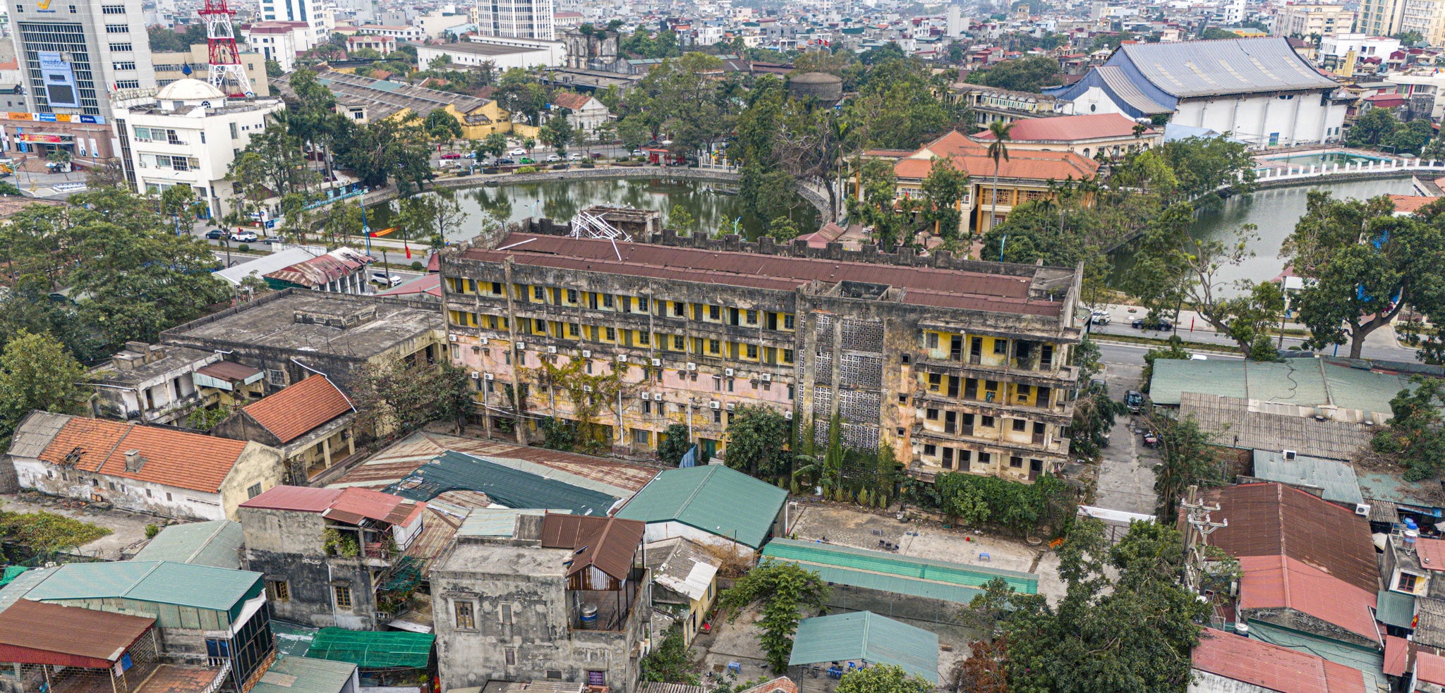 Toàn cảnh khách sạn nằm trên “đất vàng” trung tâm thành phố Hải Dương chuẩn bị phá dỡ để xây dựng khu đô thị- Ảnh 9.