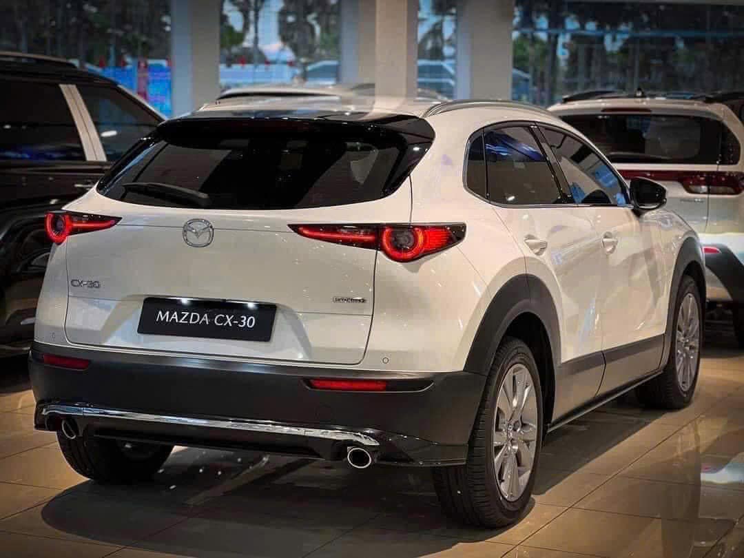 Mazda2 tăng 10 triệu đồng vẫn rẻ hơn i10 bản cao, CX-30 giảm giá vẫn khó thoát 'đáy' phân khúc- Ảnh 7.