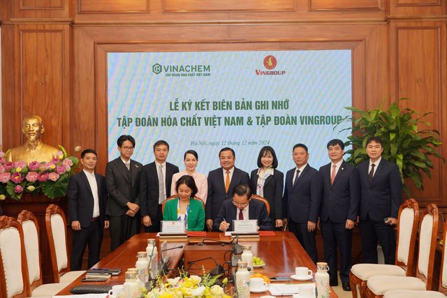 “Đại gia” Nhà nước khuyến khích gần 20.000 nhân viên di chuyển bằng xe VinFast: Lợi nhuận 2024 vượt xa kế hoạch, lương lao động bình quân gần 15 triệu đồng/người/tháng- Ảnh 2.