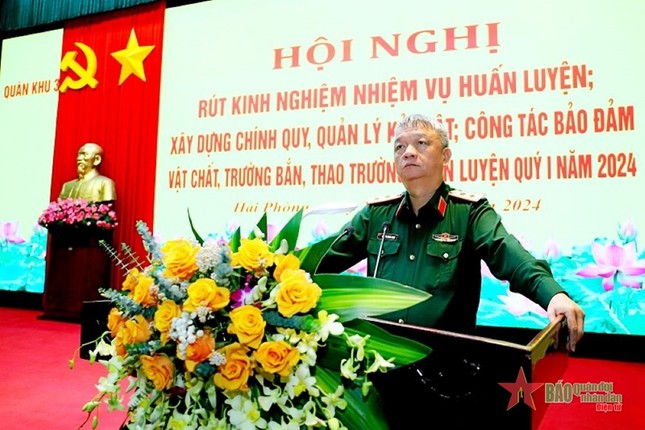 Thủ tướng bổ nhiệm hai Phó Tổng Tham mưu trưởng QĐND Việt Nam- Ảnh 2.