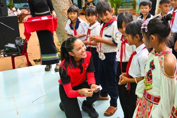 H'Hen Niê có gì sau 7 năm đăng quang Hoa hậu Hoàn vũ Việt Nam?- Ảnh 7.