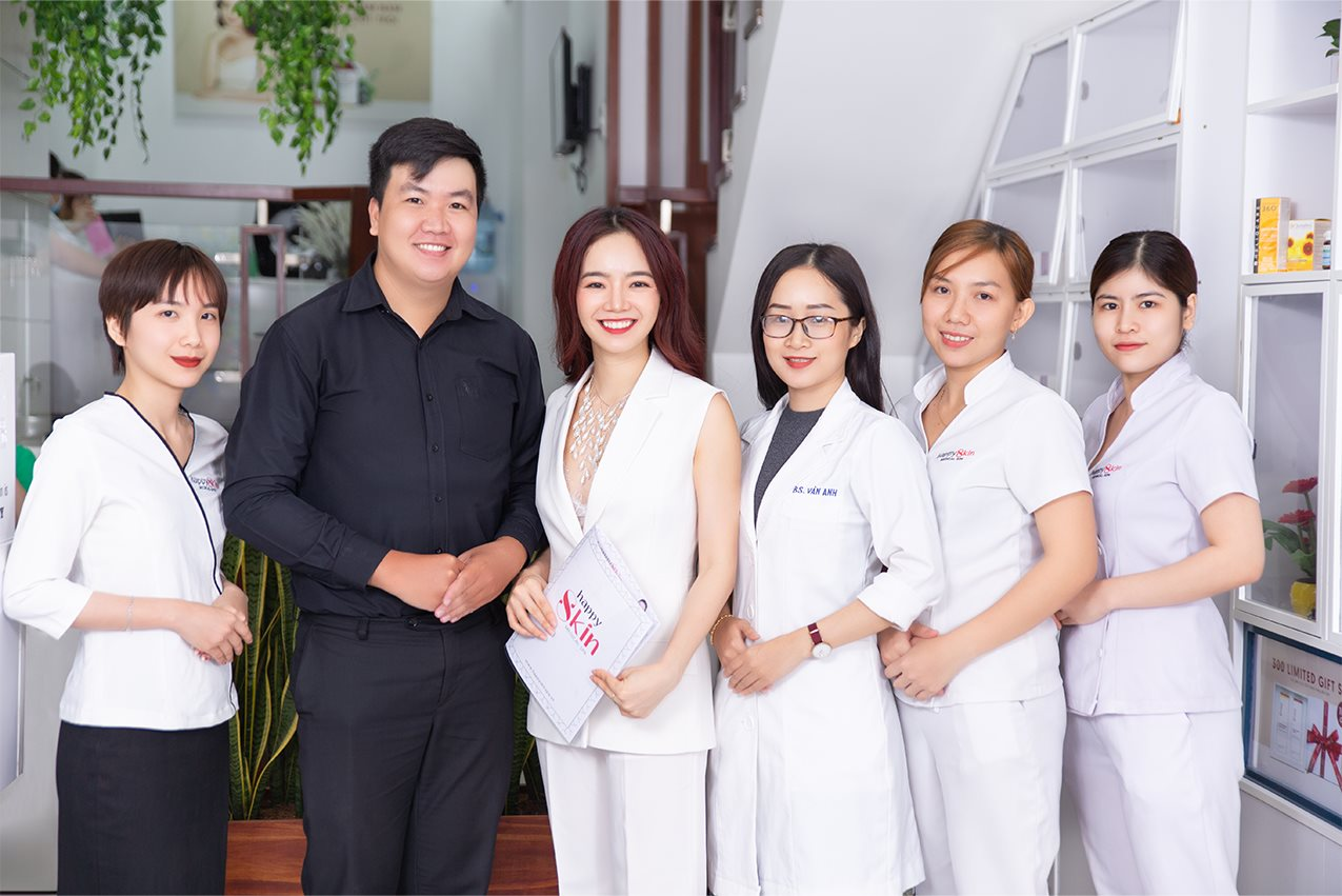 Từng phục vụ 10.000 khách hàng, chuỗi spa của CEO Emmi Hoàng vừa đóng nốt cửa hàng cuối cùng chỉ sau 6 năm hoạt động- Ảnh 1.