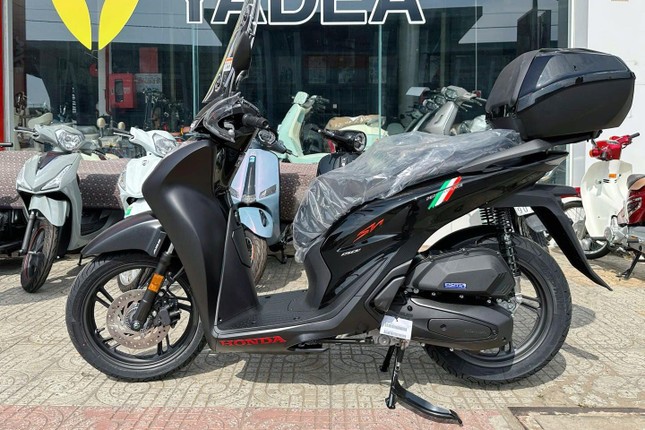 Honda SH150i 2025 bản đặc biệt về Việt Nam, giá hơn 200 triệu đồng- Ảnh 3.