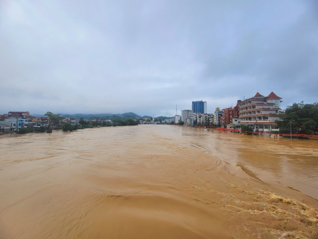 Một địa phương ở miền Bắc đang ngập sâu toàn tỉnh, đã phát tin lũ khẩn cấp- Ảnh 1.
