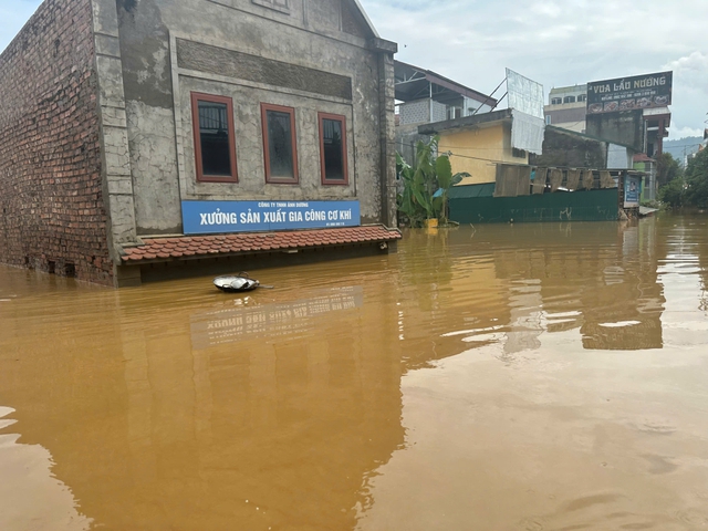Một địa phương ở miền Bắc đang ngập sâu toàn tỉnh, đã phát tin lũ khẩn cấp- Ảnh 2.