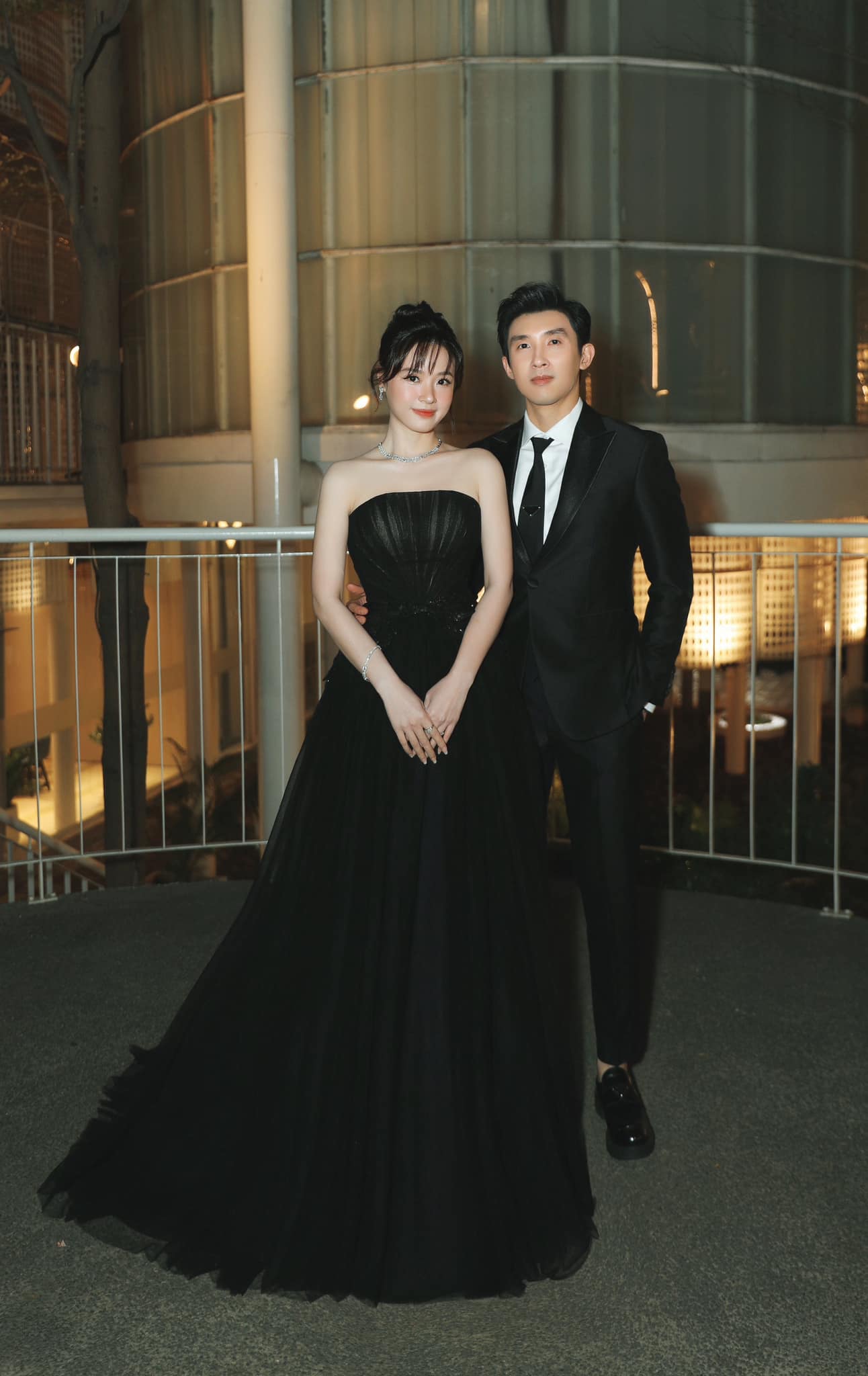 Nữ nghệ sĩ sở hữu biệt thự từ TP.HCM đến Khánh Hòa, U40 đẹp như 20, được thiếu gia kém tuổi cưng chiều- Ảnh 4. Nữ nghệ sĩ sở hữu biệt thự từ TP.HCM đến Khánh Hòa, U40 đẹp như 20, được thiếu gia kém tuổi cưng chiều- Ảnh 4.