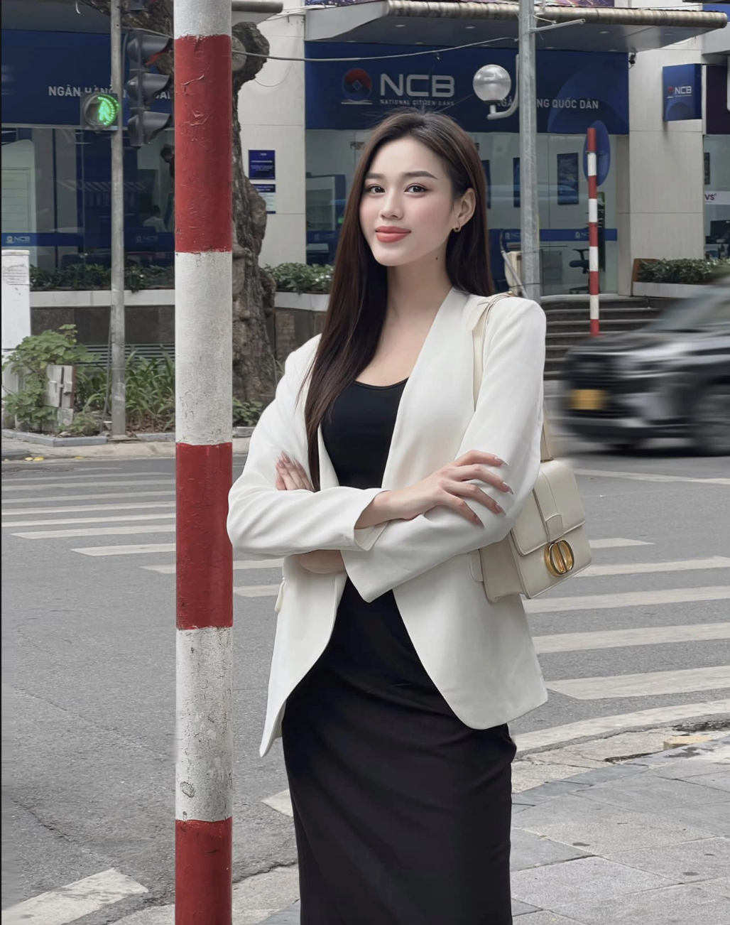 Hoa hậu Đỗ Hà: Khởi đầu từ Gucci, lên đời bằng Hermès- Ảnh 8.