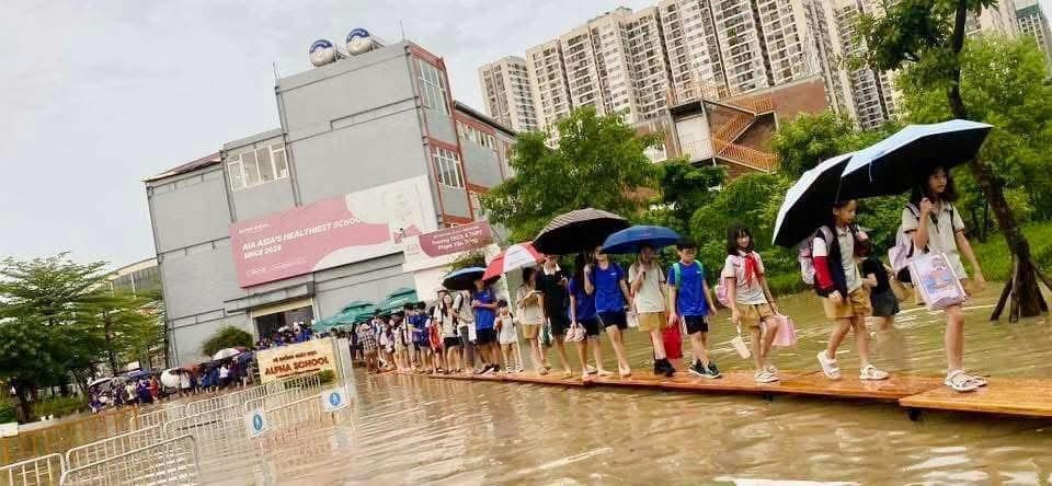 Sở GD&ĐT Hà Nội nói gì khi không cho học sinh nghỉ học sớm?- Ảnh 1.
