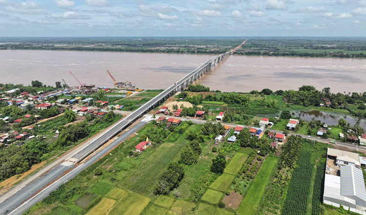 Campuchia 'trúng đậm' nhờ nguồn vốn tỷ đô từ Trung Quốc: Cầu đường bứt tốc, nông nghiệp 'bùng nổ'- Ảnh 2. Campuchia 'trúng đậm' nhờ nguồn vốn tỷ đô từ Trung Quốc: Cầu đường bứt tốc, nông nghiệp 'bùng nổ'- Ảnh 2.