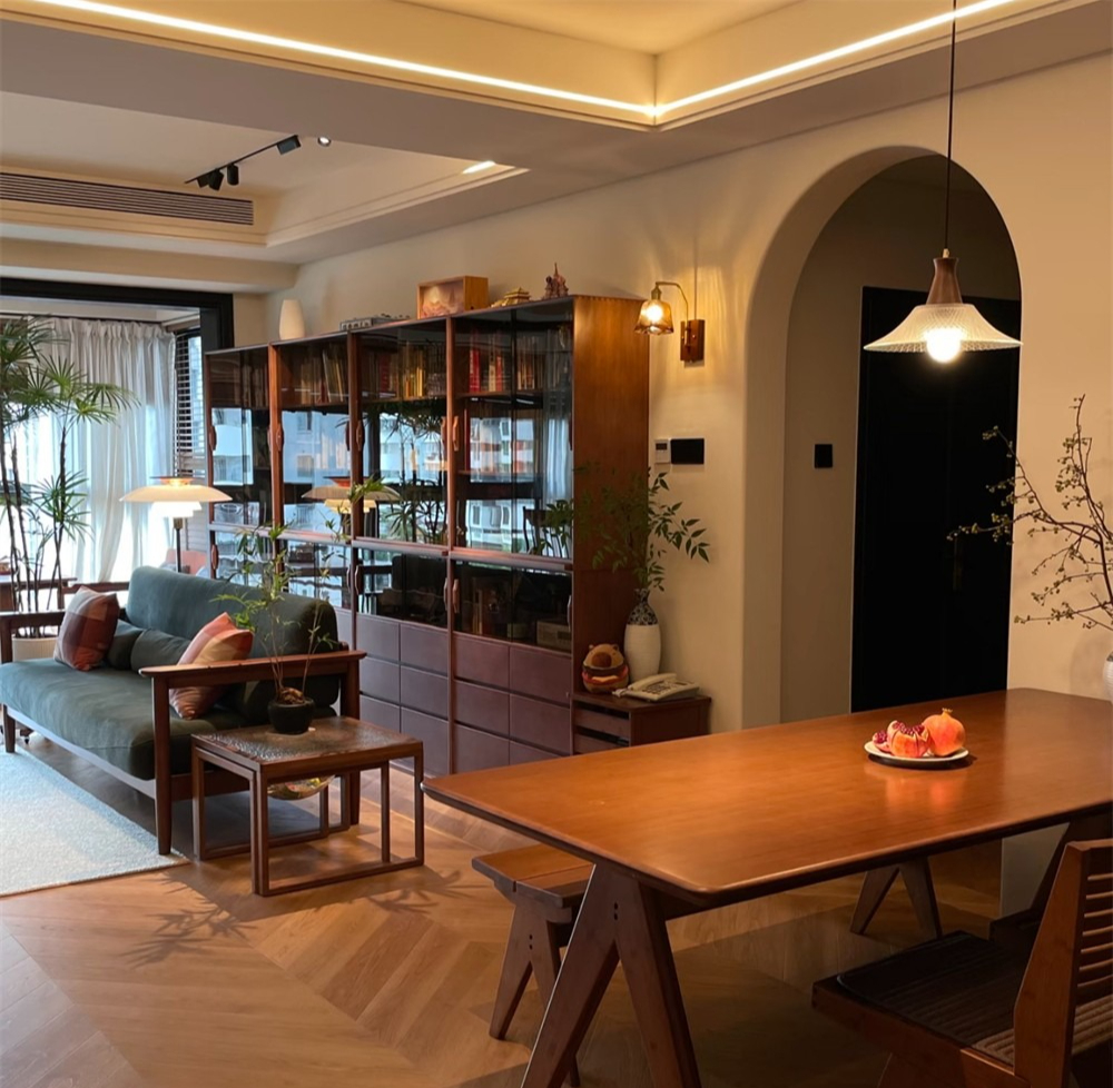 Đỉnh thật sự: Phòng khách của cô gái làm văn phòng đẹp hơn Pinterest, cảm giác chữa lành tận tâm can- Ảnh 7. Đỉnh thật sự: Phòng khách của cô gái làm văn phòng đẹp hơn Pinterest, cảm giác chữa lành tận tâm can- Ảnh 7.