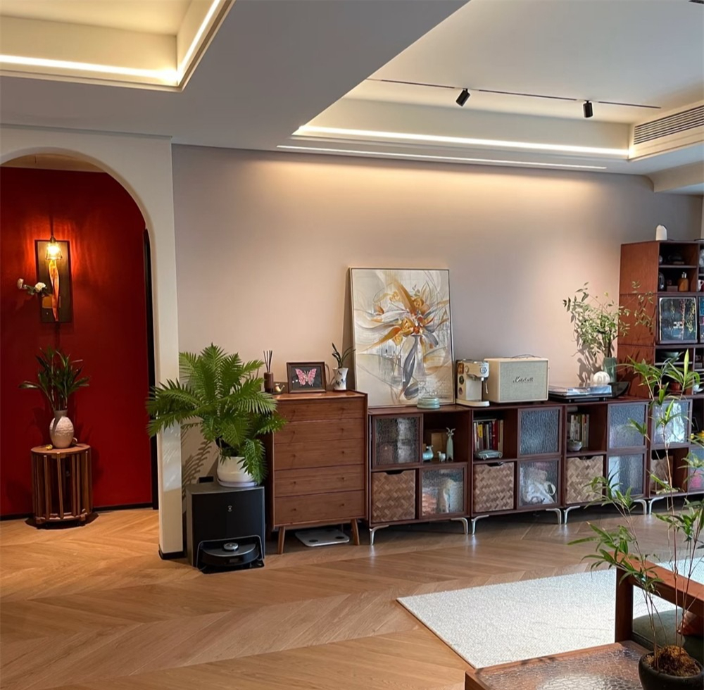 Đỉnh thật sự: Phòng khách của cô gái làm văn phòng đẹp hơn Pinterest, cảm giác chữa lành tận tâm can- Ảnh 4. Đỉnh thật sự: Phòng khách của cô gái làm văn phòng đẹp hơn Pinterest, cảm giác chữa lành tận tâm can- Ảnh 4.