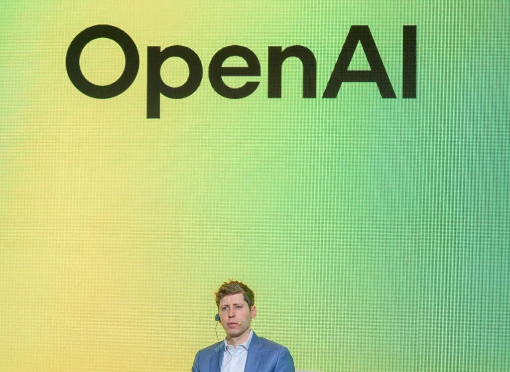 OpenAI tham vọng định hình lại tương lai của video và thách thức TikTok với Sora 2- Ảnh 1. OpenAI tham vọng định hình lại tương lai của video và thách thức TikTok với Sora 2- Ảnh 1.