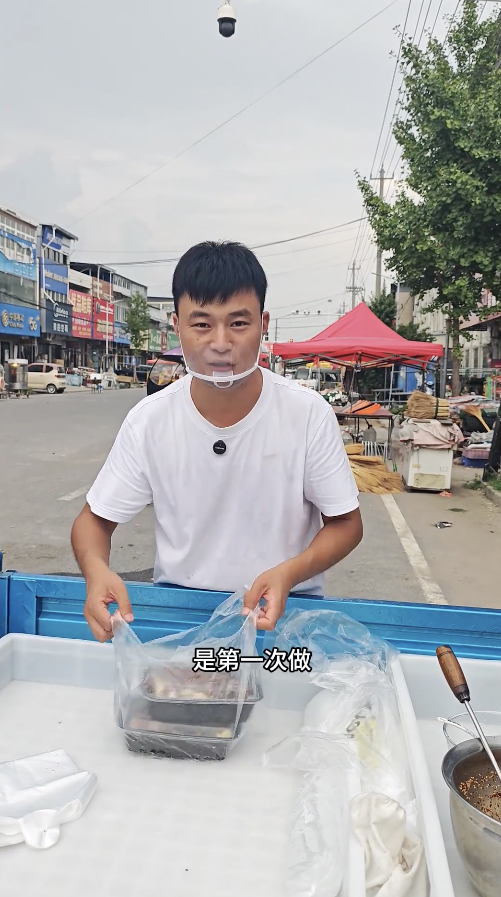 Chủ quán gà bán rẻ đến mức khách hàng bất bình, đòi tăng giá vì sợ người bán bị lỗ- Ảnh 8. Chủ quán gà bán rẻ đến mức khách hàng bất bình, đòi tăng giá vì sợ người bán bị lỗ- Ảnh 8.